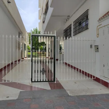 Apartamento De La Croix Apartment